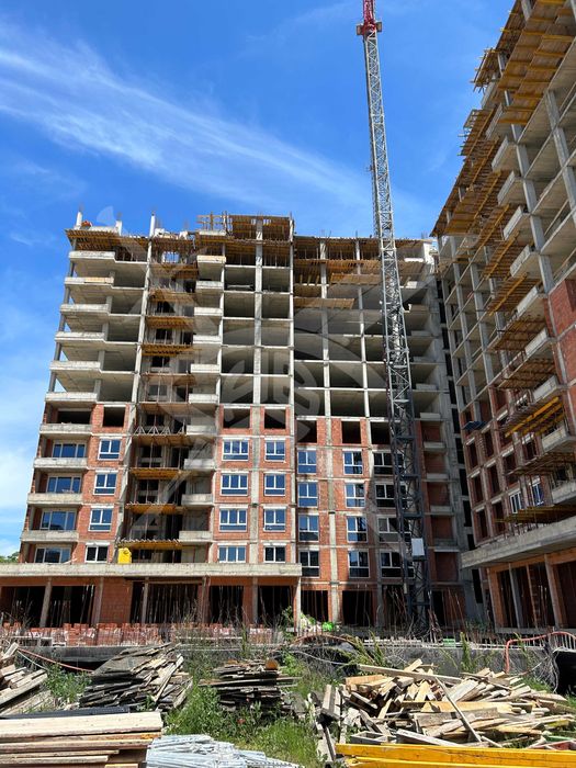 Продава се Двустаен апартамент в Пловдив, Гагарин - 72 кв.м за 769 €/кв.м - Снимка #1