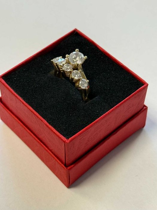 *** Много красив / Ново Злато *** Златен пръстен 14к  4.29гр