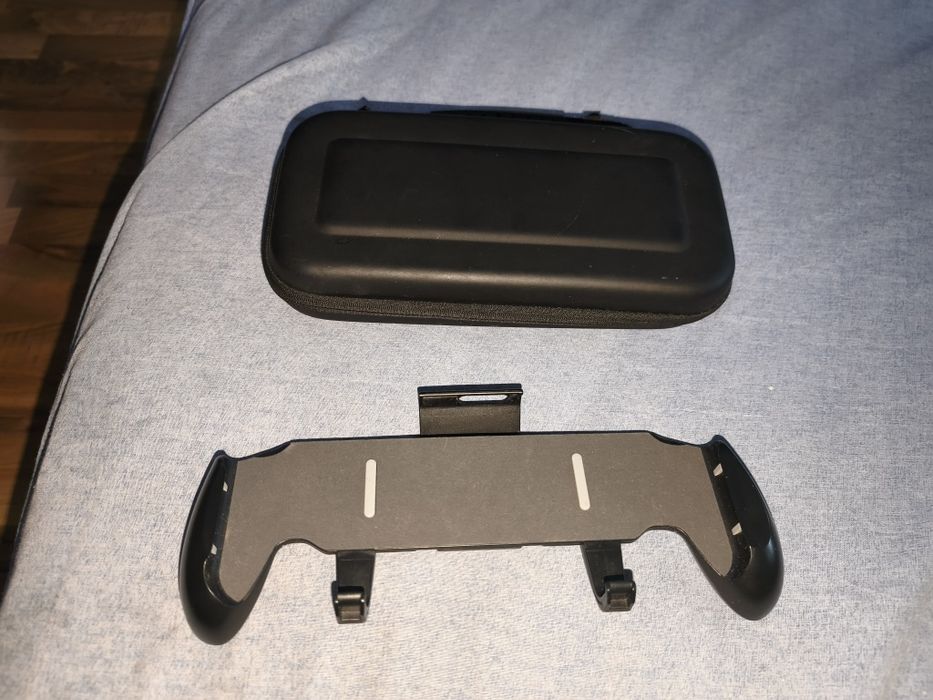 Nintendo switch Oled 256гб карта с много игри в перфектно състояние