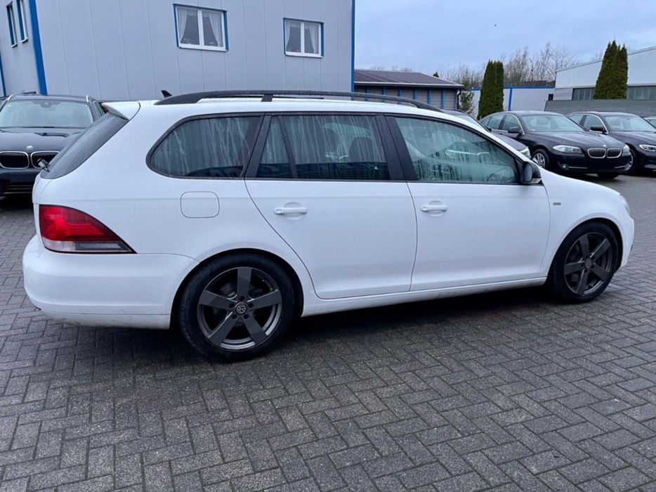 Vând uși portiere și haion Vw Golf 6 break 2009-2013