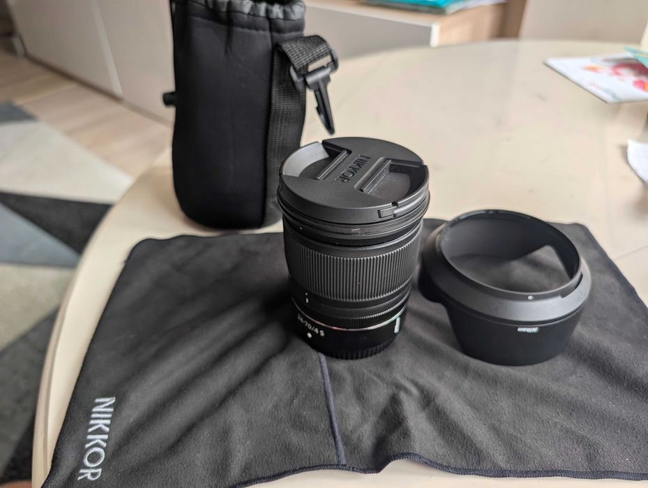 Обектив Nikon NIKKOR Z 24-70mm f/4 S