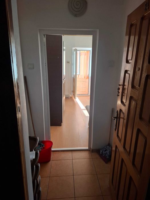 Închiriere garsonieră