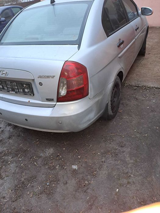 Hyunday Accent 1.5 crdi sau pentru piese