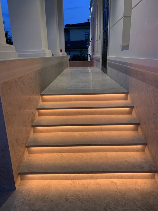 Электрик монтажник