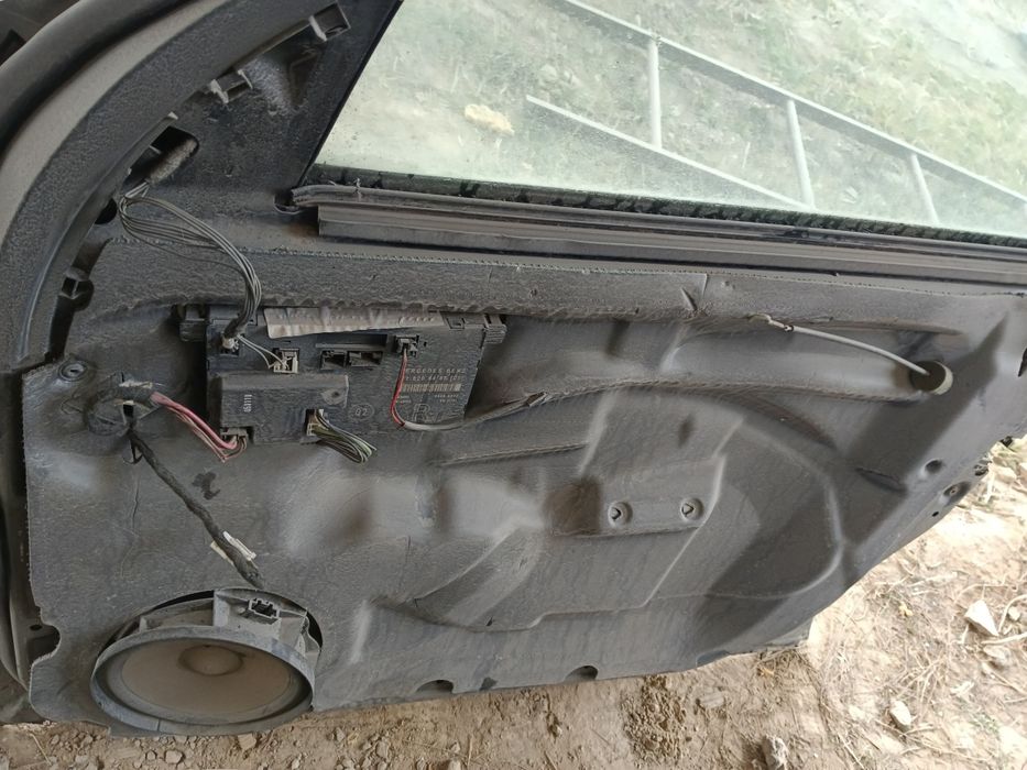 Продам запчасти на Мерседес