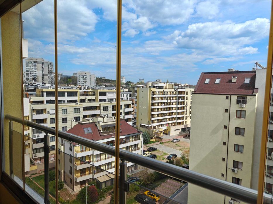 Сахаров Фа - модерен апартамент с паркомясто