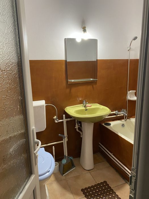 Garsoniera de vanzare in Târgu Carbunesti