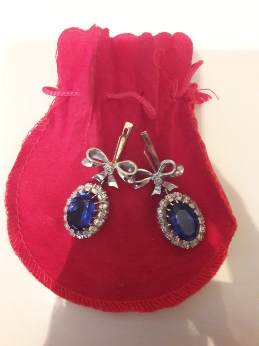 продам серьги . брил