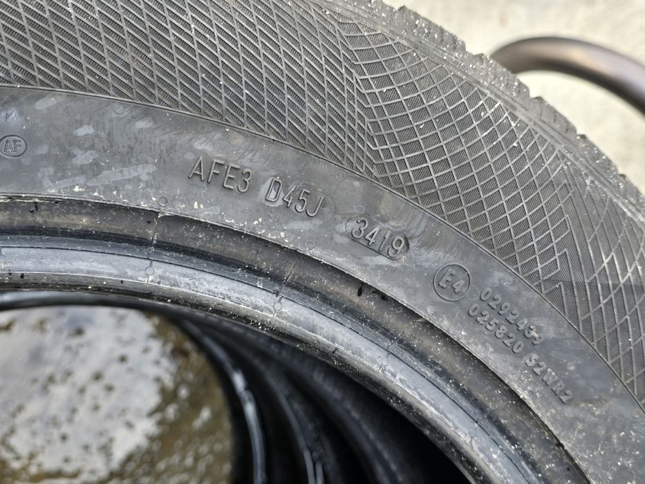 4 Броя 215/65/17 Continental 2x6mm 2x5mm