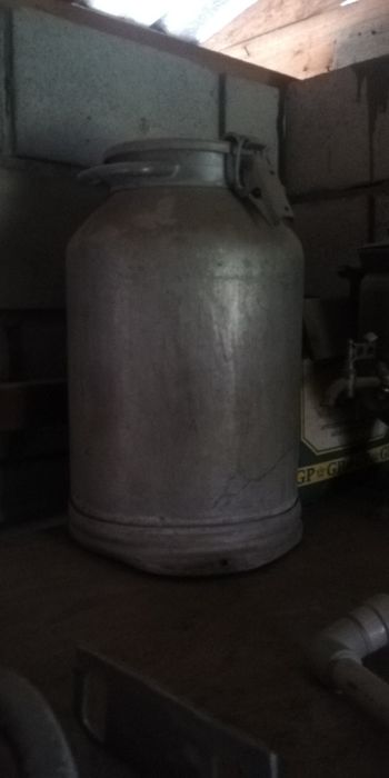 Продам алюминиевую флягу