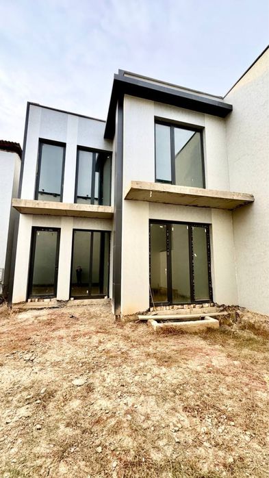 Продажа коробки 3,5 сотки Новомосковская Дархан-3 Фасад готов