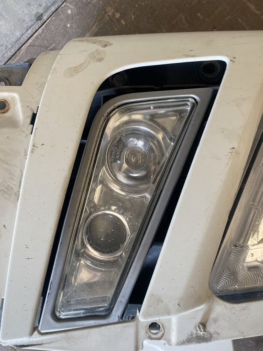 фар правый фольво эвро 5