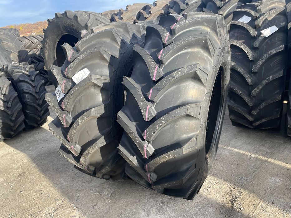 Anvelope de tractor cu 14pr 16.9-24 Cauciucuri GTK livrare