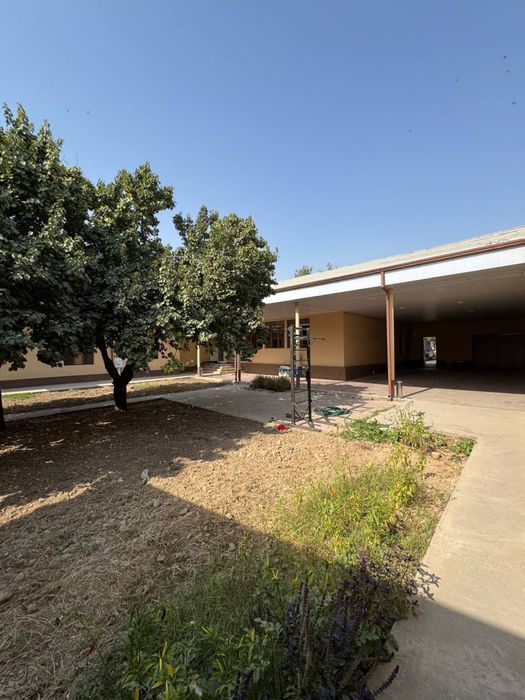 Евро участок Яшнабадский район Олмос Махалля Ор-р: Круг Рохат