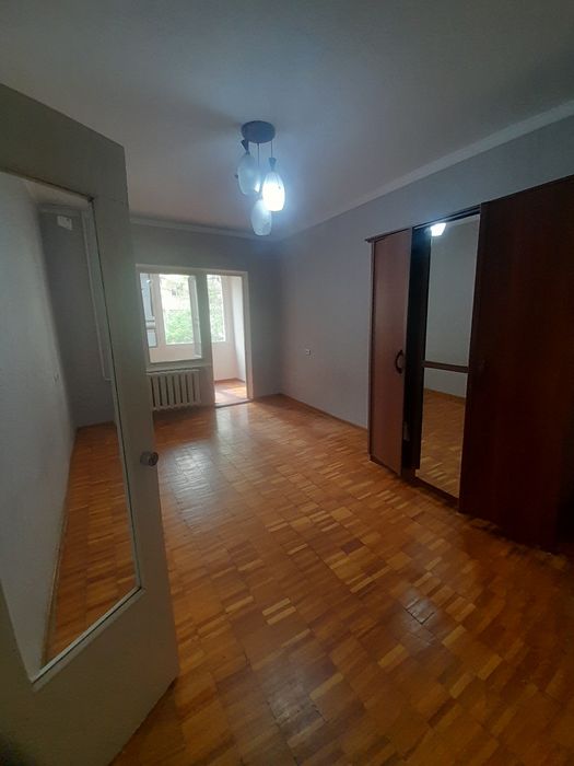 Юнусабад 17 квартал продаётся 1 комнатная квартира