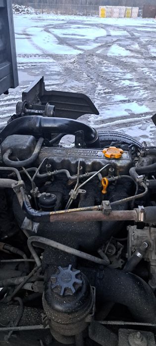 Vand Nissan Atleon 120