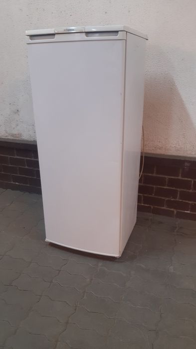 Холодильник бирюса