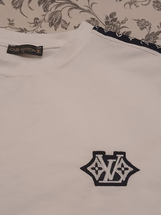 Tricou Louis Vuitton marimea L