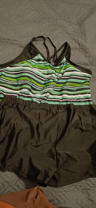 Купальник новый 52р