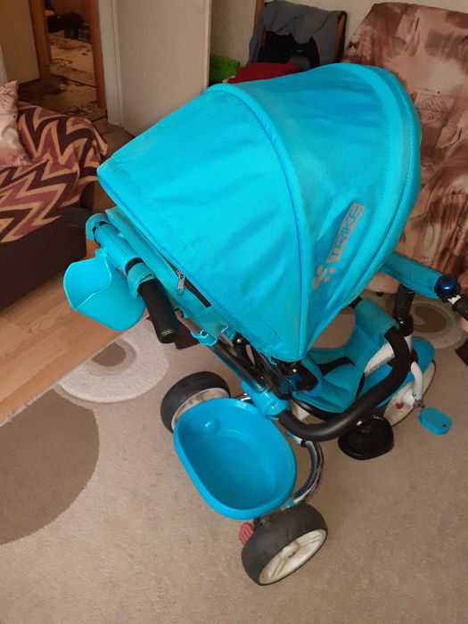 Детска триколка...