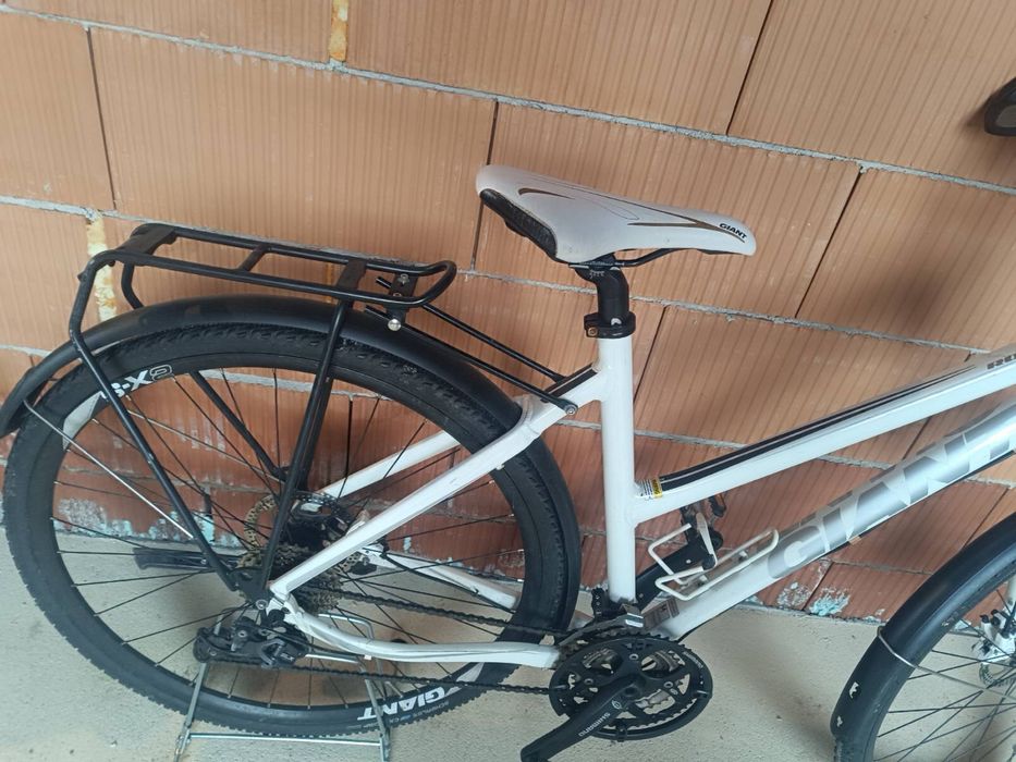 Градски велосипед Giant 28” алуминий М