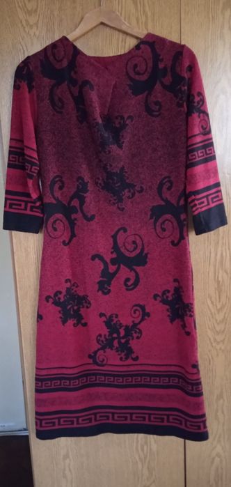 Елегантна рокля, на Андрю. Размер М.