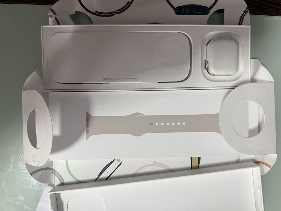 Aplle Watch seria 9 41 mm Starlight Aluminium