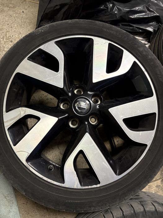 Гуми с джанти за нисан джук