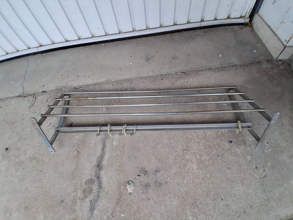 Закачалка за дрехи