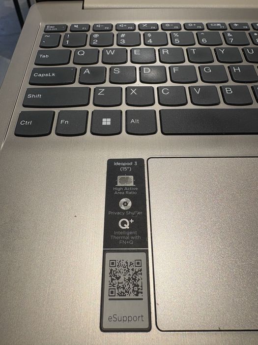 Laptop Lenovo IdeaPad 3 15” i5 11th gen 8gb ram