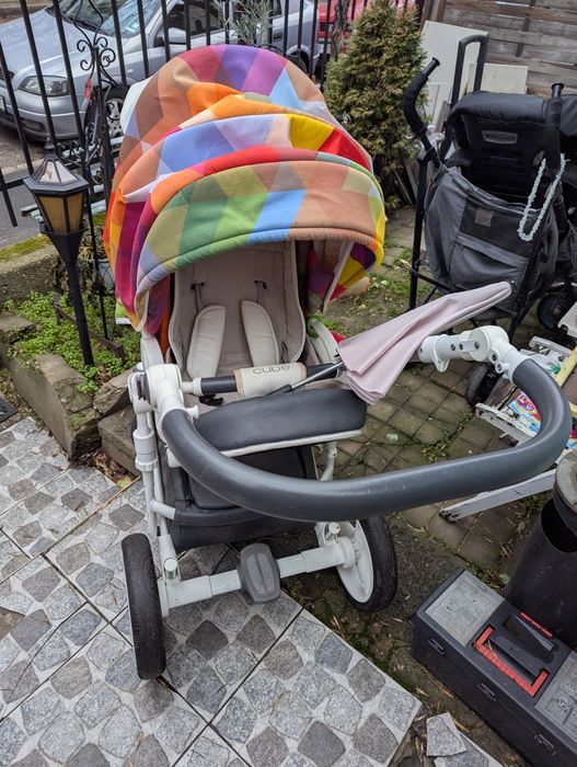 Бебешка количка  CUBO