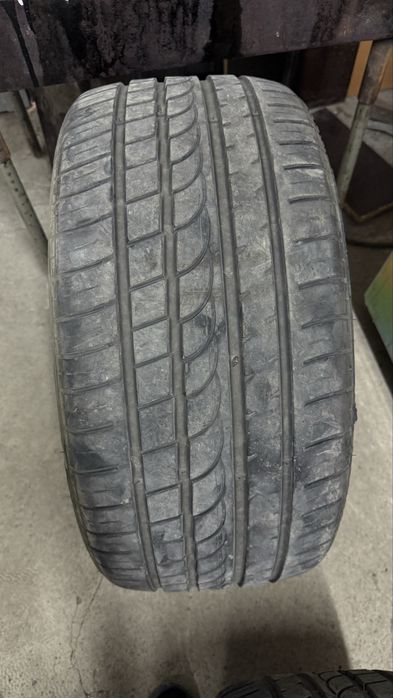 Шины 255/40/19 летние Altenzo