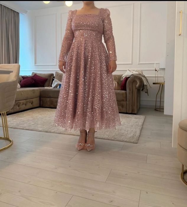 Rochie eleganta roz pudra