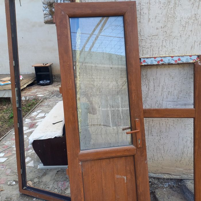 Есік терезелер сатылады