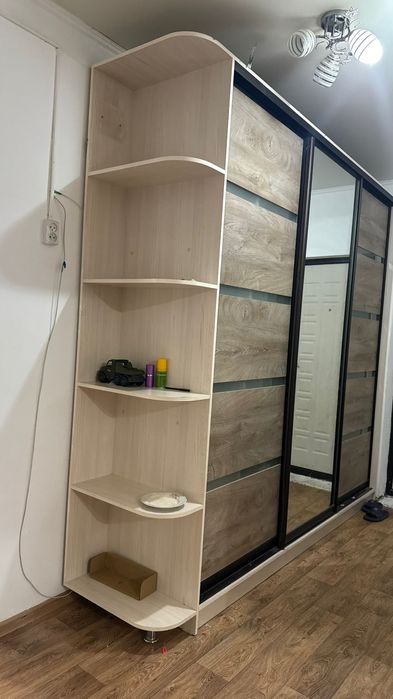 Продам шкаф в хорошем состоянии