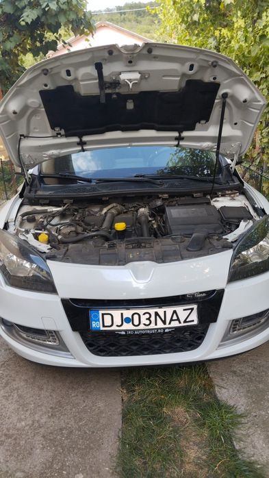 Renault Megane 3,an 2012,1.5 dci 110 cai.