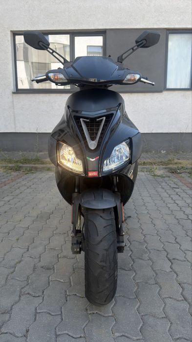 Scuter Aprilia SR 50
