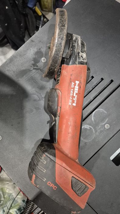 Акумулаторен ъглошлайф Hilti AG 125-A22