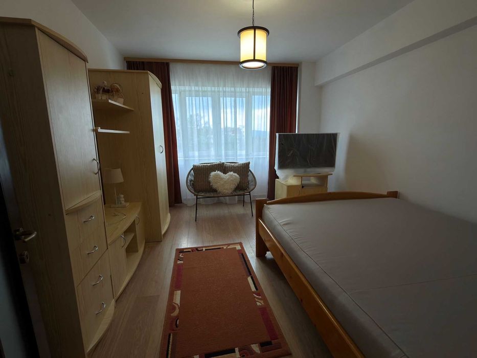 Apartament 2 camere de închiriat, decomandat | Zamca-George Enescu (Bloc Ucatana) | complet utilat și mobilat