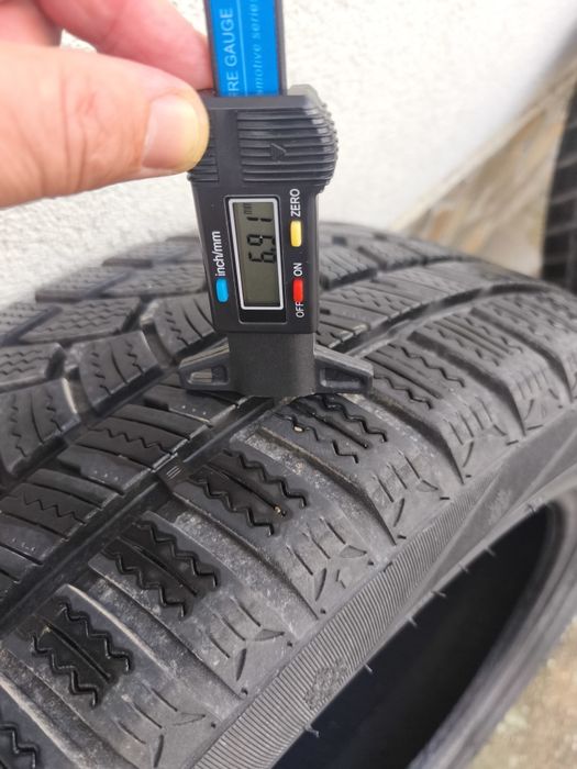 Продавам зимни гуми 225/55/18