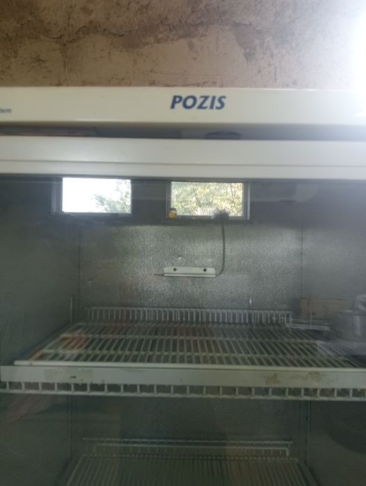 Холодильник витринный