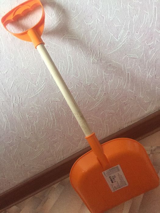 Лопатка детская новая