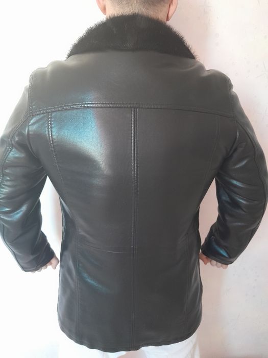 Кожаная куртка классическая