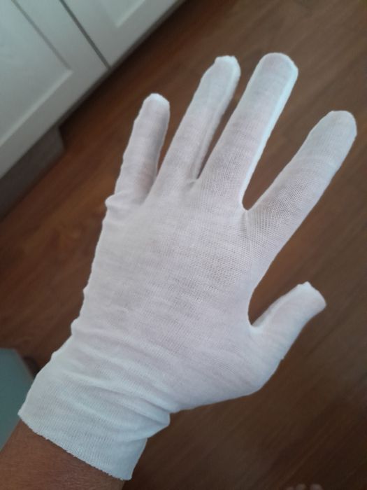 Белые перчатки 24 пары из вискозы