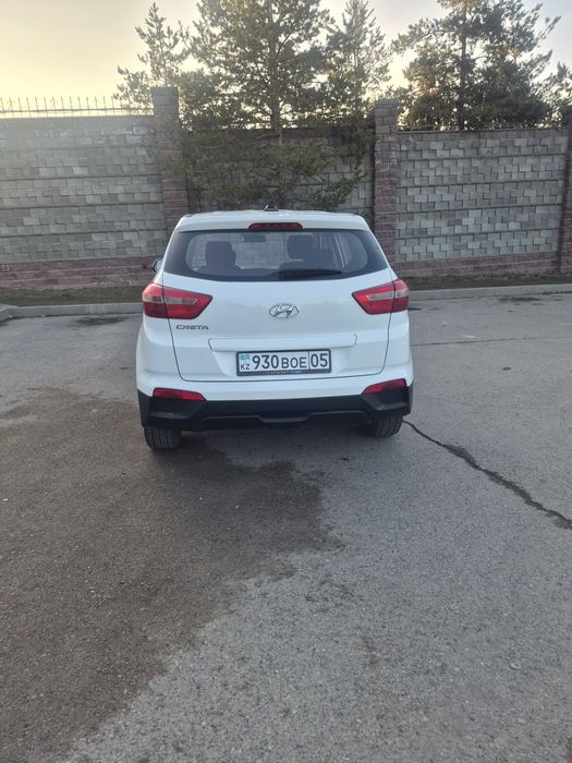 Автомобиль Хундай Крета