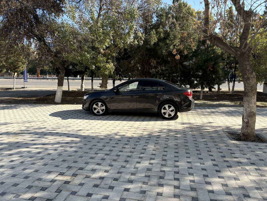 Chevrolet Cruze 2014 года