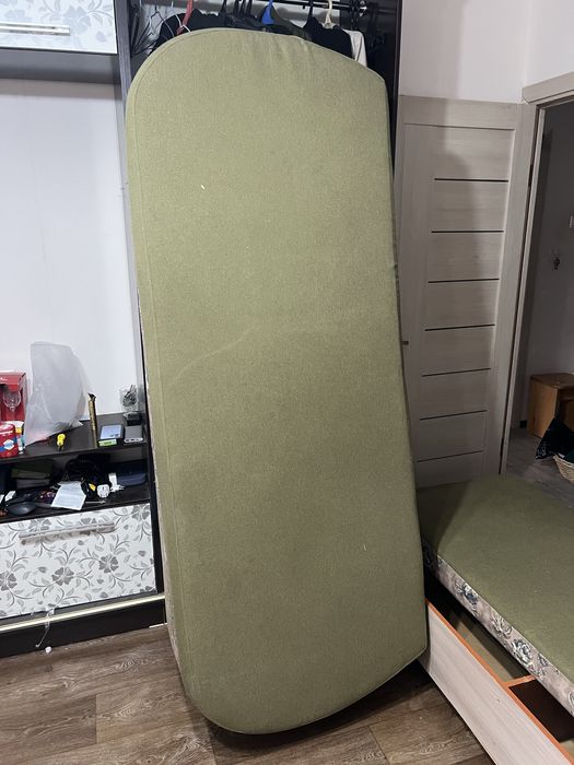 Диван с отсеками