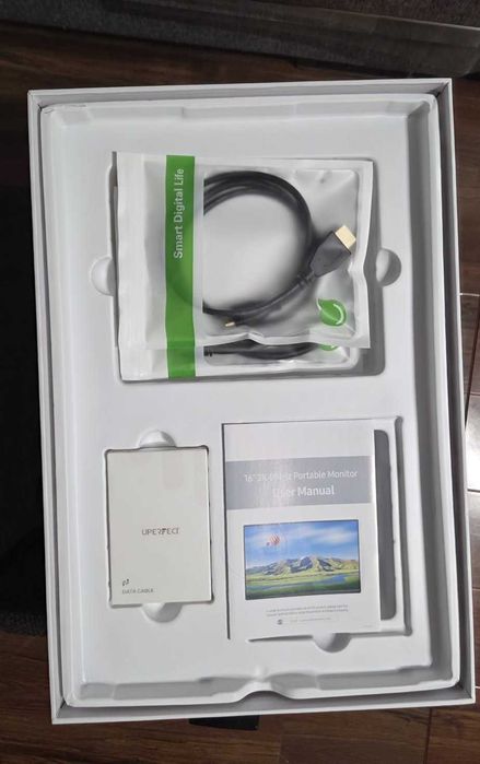 Monitor UPERFECT 16 inch 2K 144Hz AMD Freesync