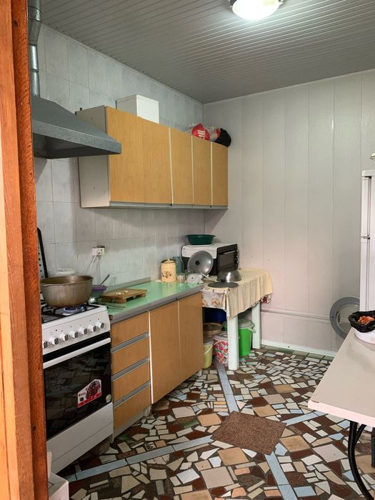 Ц13 Лабзак участка срочна сотилади