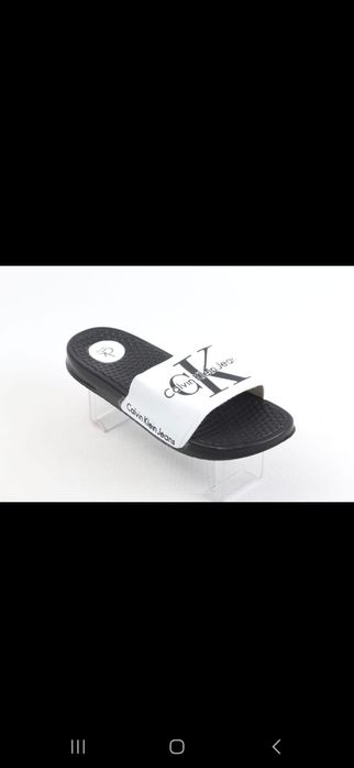 Нови чехли актуален модел